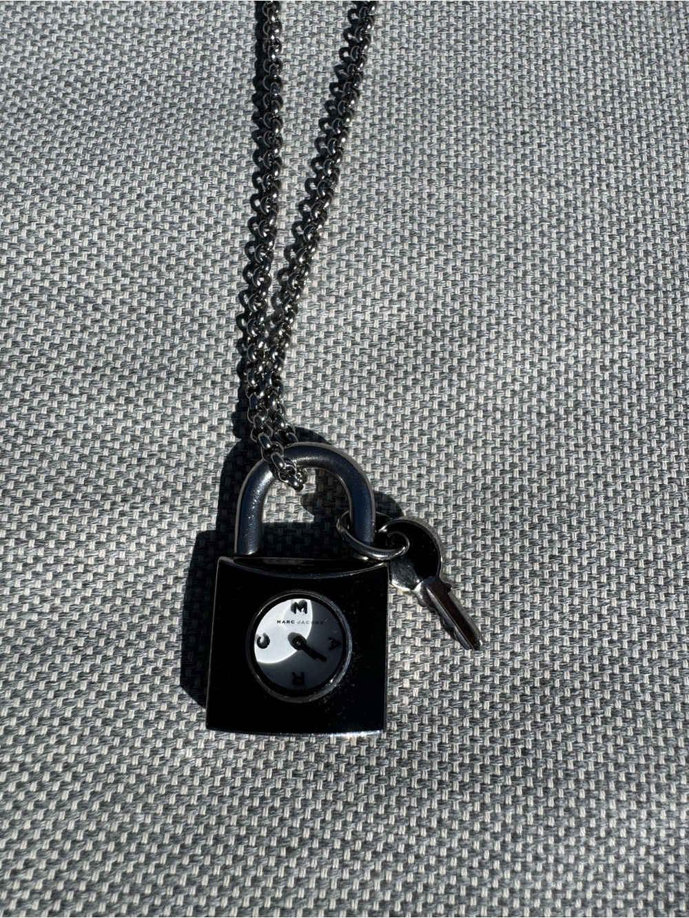 Marc by Marc Jacobs lock watch necklace - Picture 4 of 5